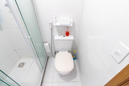 Casa de condomínio para alugar com 75m², 2 quartos e 1 vaga Casa de condomínio para alugar com 75m², 2 quartos e 1 vagaBanheiro do Quarto 2