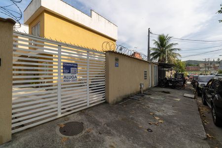 Casa de condomínio para alugar com 75m², 2 quartos e 1 vaga Casa de condomínio para alugar com 75m², 2 quartos e 1 vagaFachada