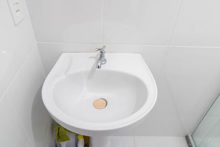 Casa de condomínio para alugar com 75m², 2 quartos e 1 vaga Casa de condomínio para alugar com 75m², 2 quartos e 1 vagaBanheiro do Quarto 2
