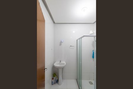 Casa de condomínio para alugar com 75m², 2 quartos e 1 vaga Casa de condomínio para alugar com 75m², 2 quartos e 1 vagaBanheiro do Quarto 2