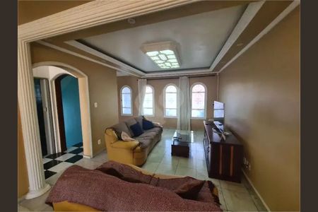 Casa à venda com 5 quartos, 337m² em Jardim Vivan, São Paulo