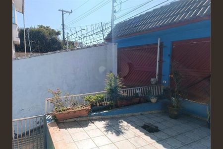 Casa à venda com 337m², 5 quartos e 6 vagas