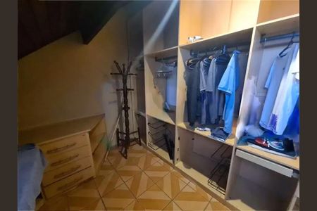 Casa à venda com 337m², 5 quartos e 6 vagas