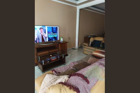 Casa à venda com 337m², 5 quartos e 6 vagas