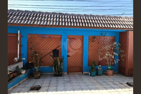Casa à venda com 337m², 5 quartos e 6 vagas