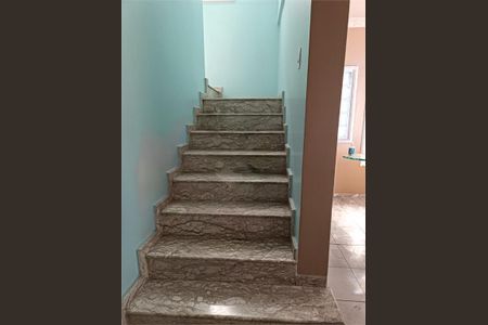 Casa à venda com 337m², 5 quartos e 6 vagas