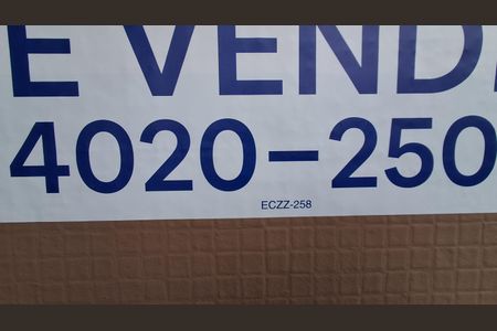 Apartamento à venda com 75m², 2 quartos e 1 vaga Apartamento à venda com 75m², 2 quartos e 1 vagaCódigo plaquinha ECZZ-258