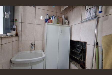 Apartamento à venda com 75m², 2 quartos e 1 vaga Apartamento à venda com 75m², 2 quartos e 1 vagaÁrea de Serviço