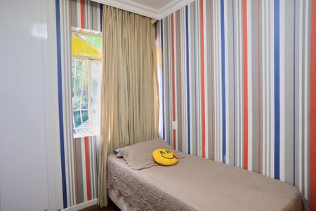 Apartamento à venda com 130m², 3 quartos e 1 vaga Apartamento à venda com 130m², 3 quartos e 1 vagaQuarto 1