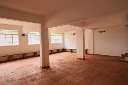 Apartamento à venda com 130m², 3 quartos e 1 vaga Apartamento à venda com 130m², 3 quartos e 1 vagaÁrea comum
