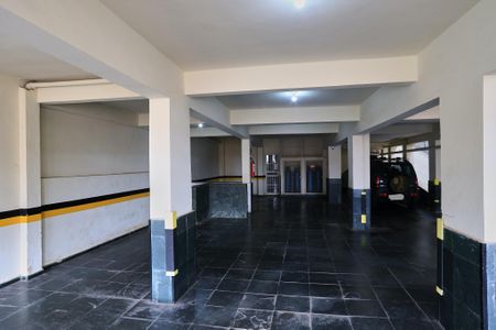 Apartamento à venda com 130m², 3 quartos e 1 vaga Apartamento à venda com 130m², 3 quartos e 1 vagaGaragem