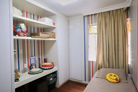 Apartamento à venda com 130m², 3 quartos e 1 vaga Apartamento à venda com 130m², 3 quartos e 1 vagaQuarto 1