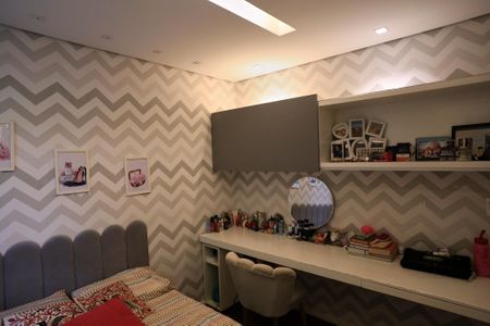 Apartamento à venda com 130m², 3 quartos e 1 vaga Apartamento à venda com 130m², 3 quartos e 1 vagaQuarto