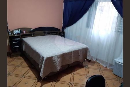 Casa à venda com 2 quartos, 100m² em Vila Serralheiro, São Paulo