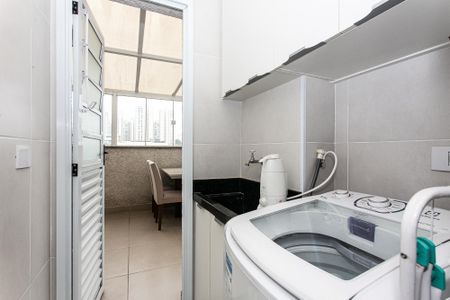 Apartamento à venda com 37m², 1 quarto e sem vaga Apartamento à venda com 37m², 1 quarto e sem vagaÁrea de Serviço