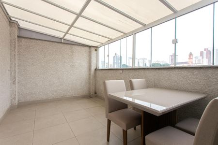 Apartamento à venda com 37m², 1 quarto e sem vaga Apartamento à venda com 37m², 1 quarto e sem vagaÁrea Externa Garden