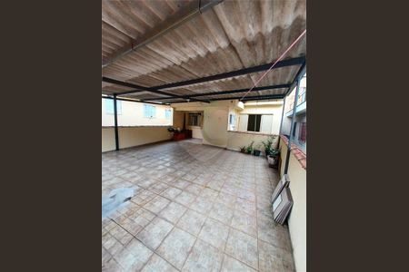 Casa à venda com 170m², 3 quartos e 2 vagas