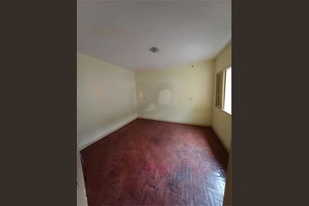 Casa à venda com 170m², 3 quartos e 2 vagas