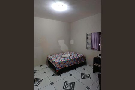 Casa à venda com 170m², 3 quartos e 2 vagas