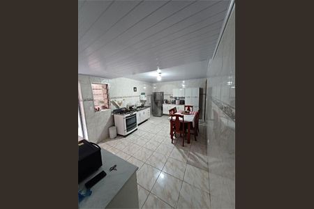 Casa à venda com 170m², 3 quartos e 2 vagas
