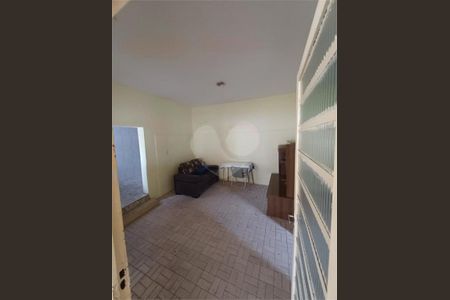 Casa à venda com 170m², 3 quartos e 2 vagas