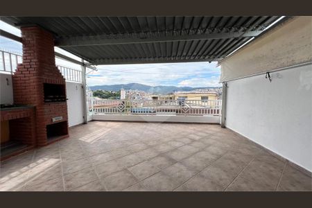 Casa à venda com 134m², 3 quartos e 2 vagas