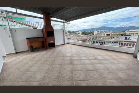 Casa à venda com 134m², 3 quartos e 2 vagas