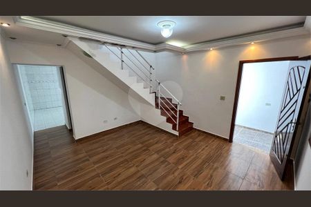 Casa à venda com 3 quartos, 134m² em Vila Francos, São Paulo