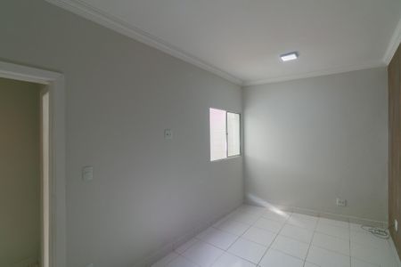 Apartamento para alugar com 2 quartos, 90m² em Carlos Prates, Belo Horizonte