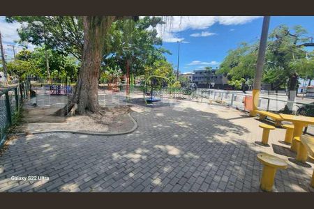 Apartamento à venda com 72m², 2 quartos e sem vaga