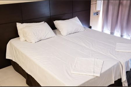 Sala/Quarto de casa para alugar com 1 quarto, 28m² em Centro, Pinhais
