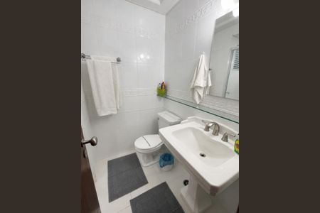 Banheiro de casa para alugar com 1 quarto, 28m² em Centro, Pinhais