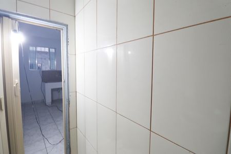 Banheiro  de casa para alugar com 1 quarto, 70m² em Vila Medeiros, São Paulo