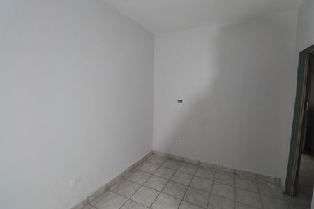 Quarto de casa para alugar com 1 quarto, 70m² em Vila Medeiros, São Paulo