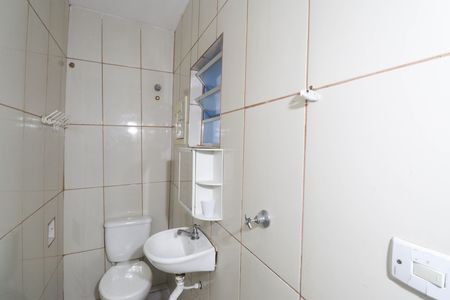 Banheiro  de casa para alugar com 1 quarto, 70m² em Vila Medeiros, São Paulo