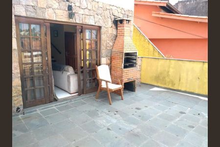 Casa à venda com 155m², 3 quartos e 2 vagas