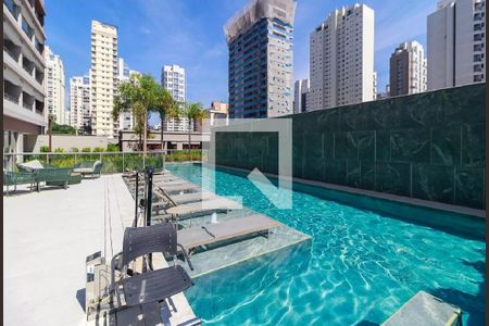 Apartamento à venda com 61m², 2 quartos e sem vagaÁrea comum - Piscina