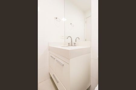 Apartamento para alugar com 86m², 2 quartos e 2 vagas Apartamento para alugar com 86m², 2 quartos e 2 vagasBanheiro da Suíte
