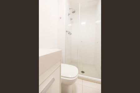 Apartamento para alugar com 86m², 2 quartos e 2 vagas Apartamento para alugar com 86m², 2 quartos e 2 vagasBanheiro da Suíte