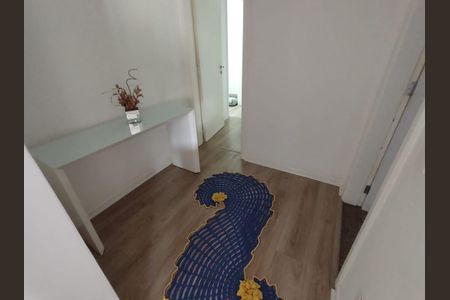 Apartamento à venda com 182m², 4 quartos e 4 vagas Apartamento à venda com 182m², 4 quartos e 4 vagasCorredor