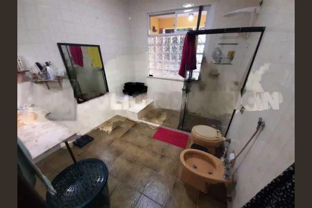 Casa à venda com 308m², 4 quartos e 2 vagas
