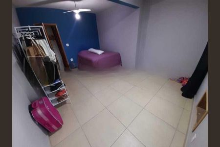 Casa à venda com 4 quartos, 308m² em Pitangueiras, Rio de Janeiro