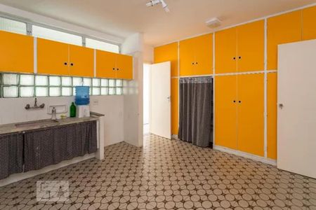 Casa para alugar com 192m², 2 quartos e 1 vagaCozinha