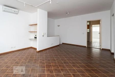 Sala de casa para alugar com 2 quartos, 192m² em Sumarezinho, São Paulo