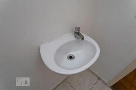 Casa para alugar com 192m², 2 quartos e 1 vagaBanheiro