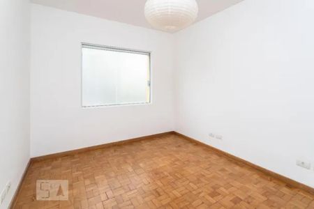Casa para alugar com 192m², 2 quartos e 1 vagaQuarto 1