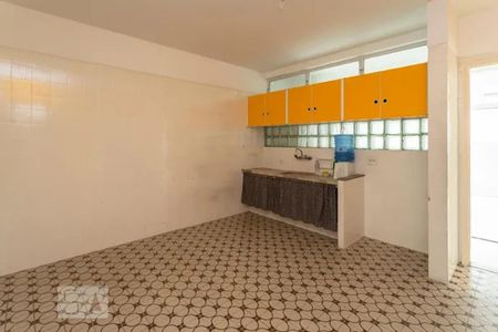 Casa para alugar com 192m², 2 quartos e 1 vagaCozinha