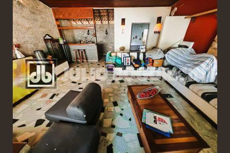Casa à venda com 462m², 6 quartos e 6 vagas