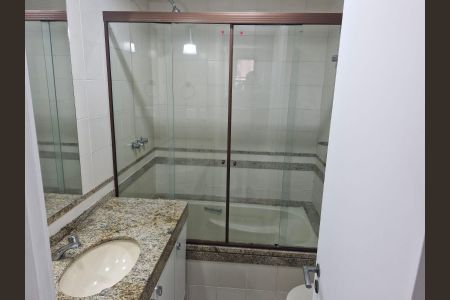 Apartamento para alugar com 74m², 1 quarto e 1 vagaBanheiro