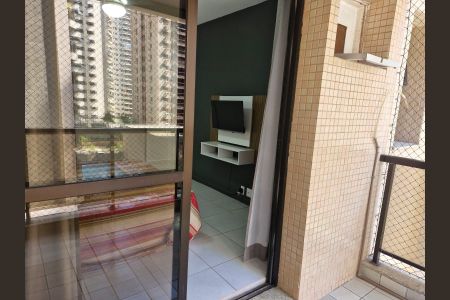 Apartamento para alugar com 74m², 1 quarto e 1 vagaVaranda
